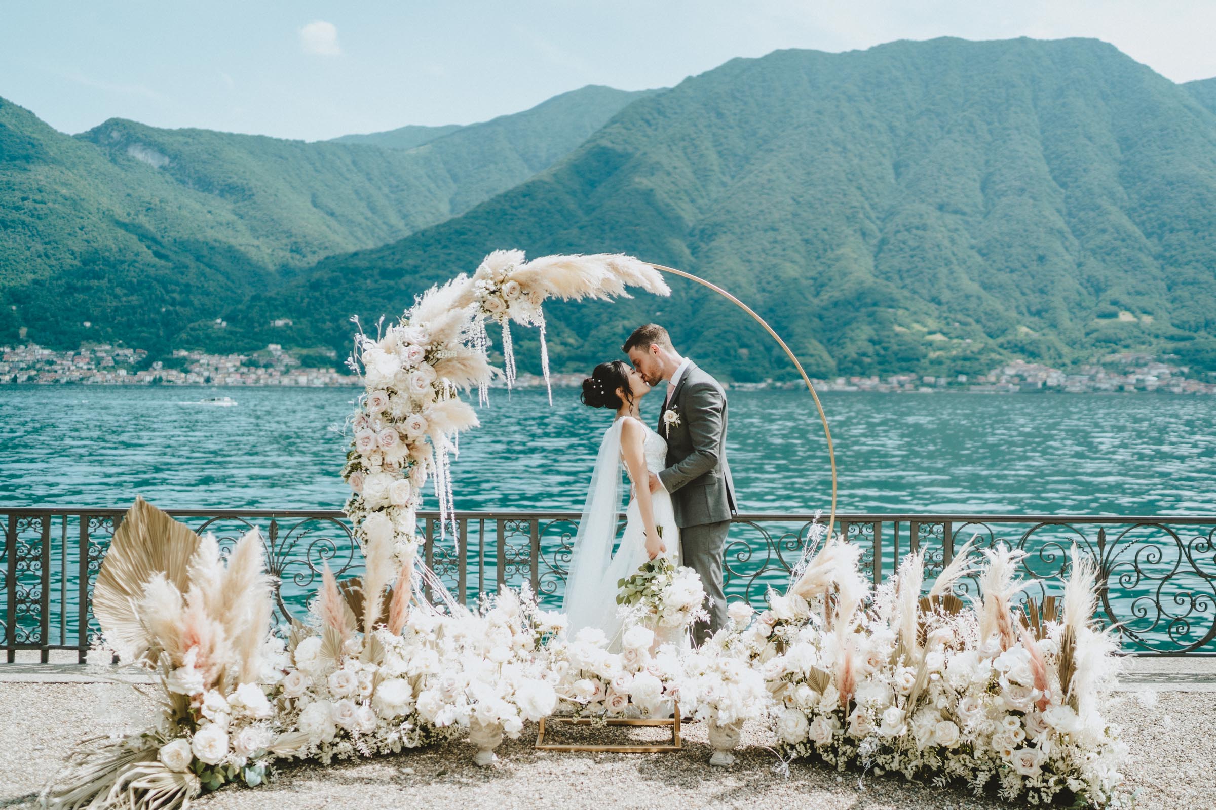 lake como wedding photographer italy